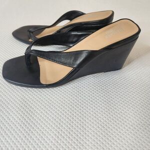Bleecker and Bond Zetta Wedge Sandal Womens Size 8 Black Leather